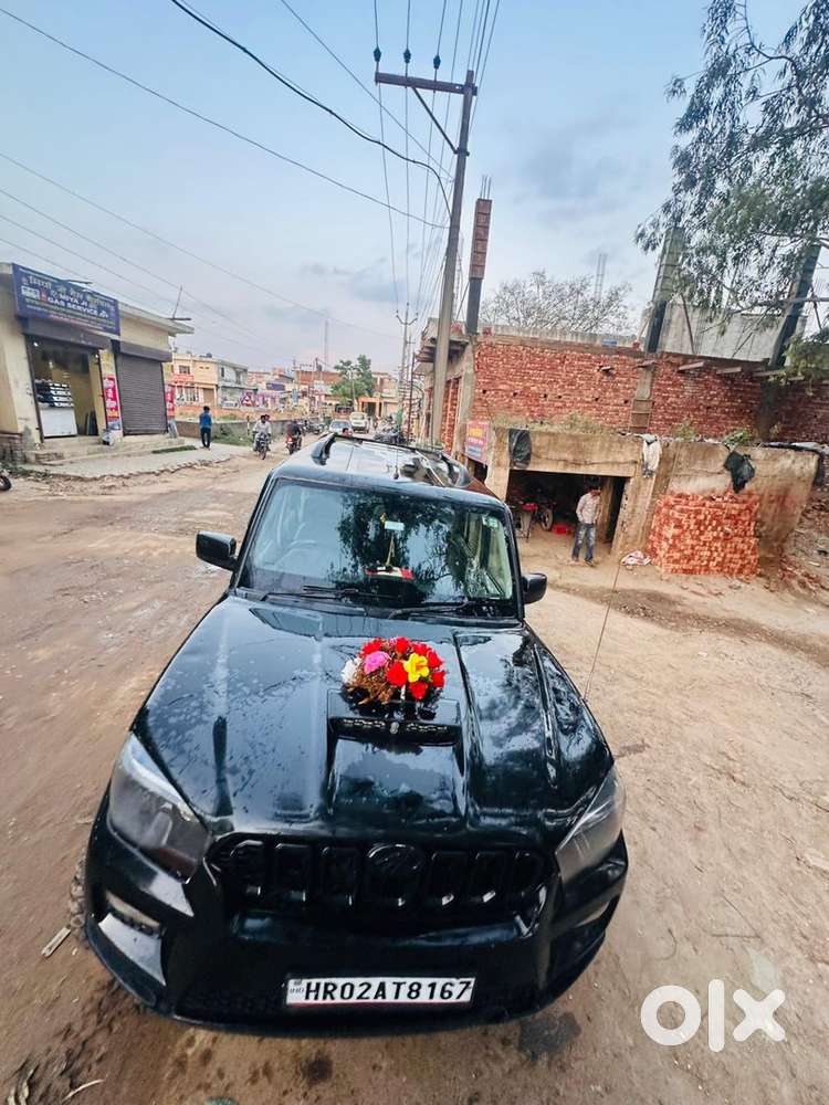 Mahindra Scorpio Diesel 2015