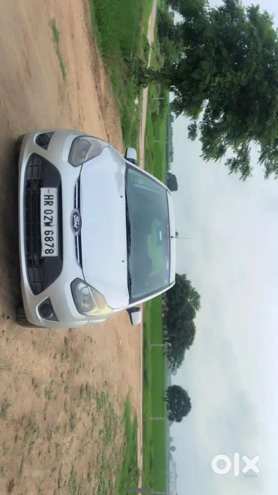 Ford Figo Petrol Zxi 2010