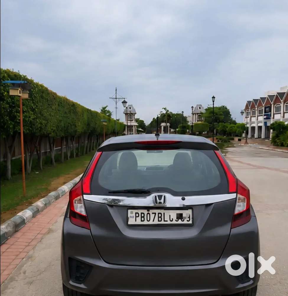 Honda Jazz 2017 Petrol 65000 Km Driven