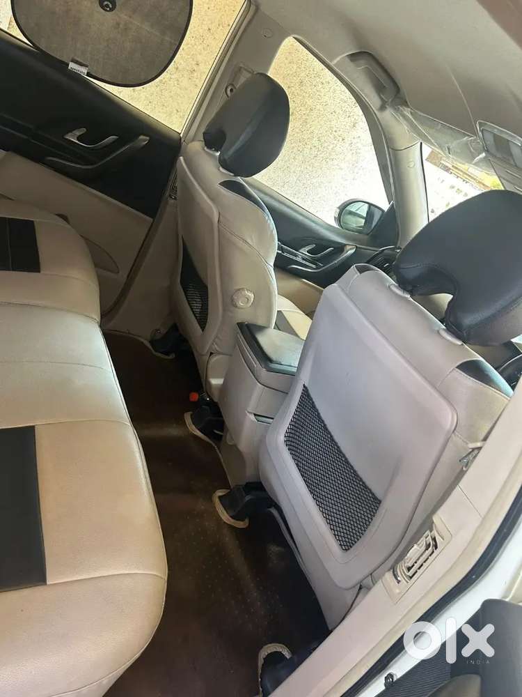 Mahindra Xuv500 Diesel 2016 With Manual Transmission