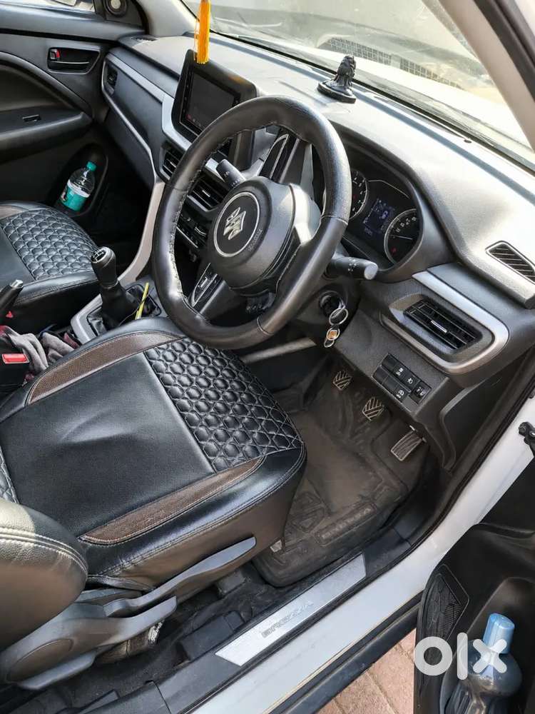 Maruti Suzuki Breeza Vxi Smart Hybrid