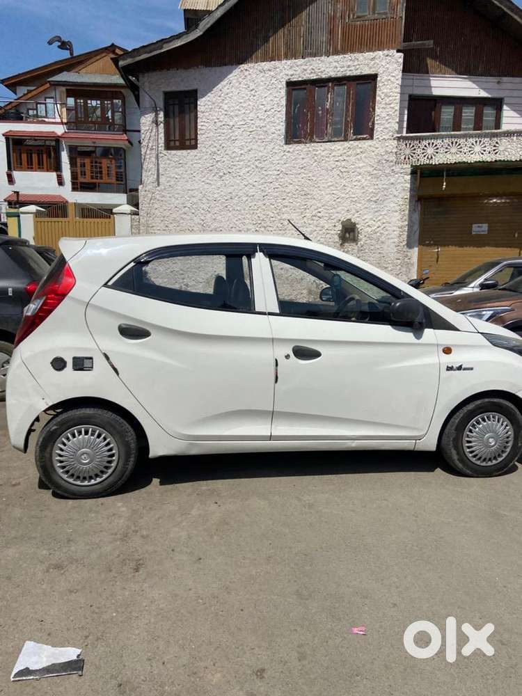 Hyundai Eon 2012 Lpg Well Maintained