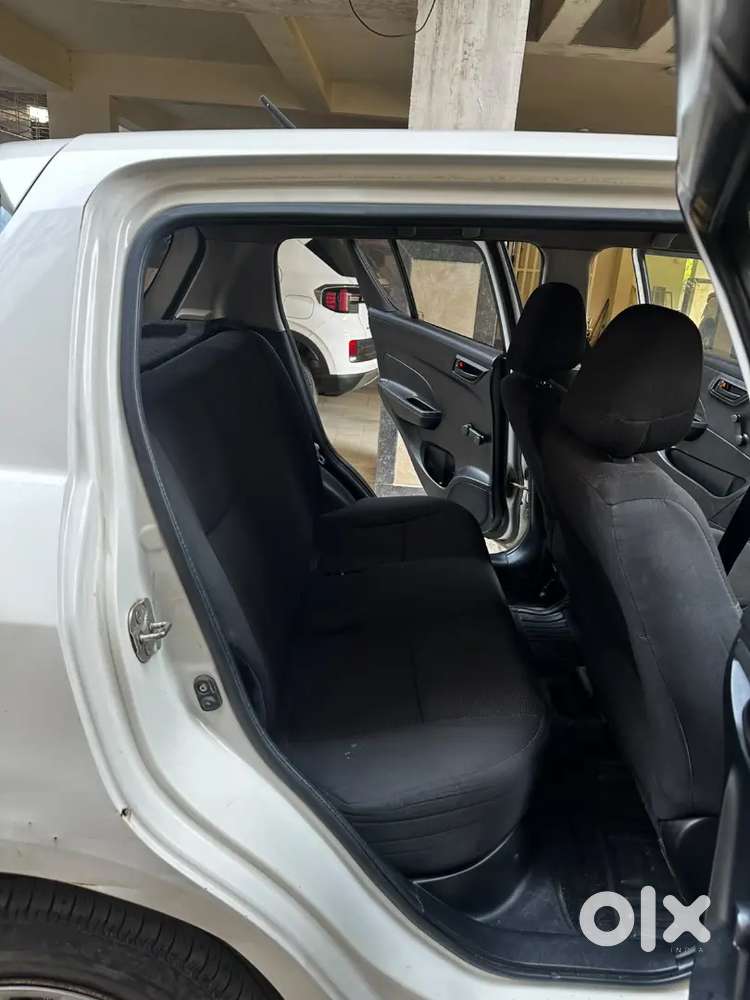 Maruti Suzuki Swift 2011 Petrol Lxi Manual