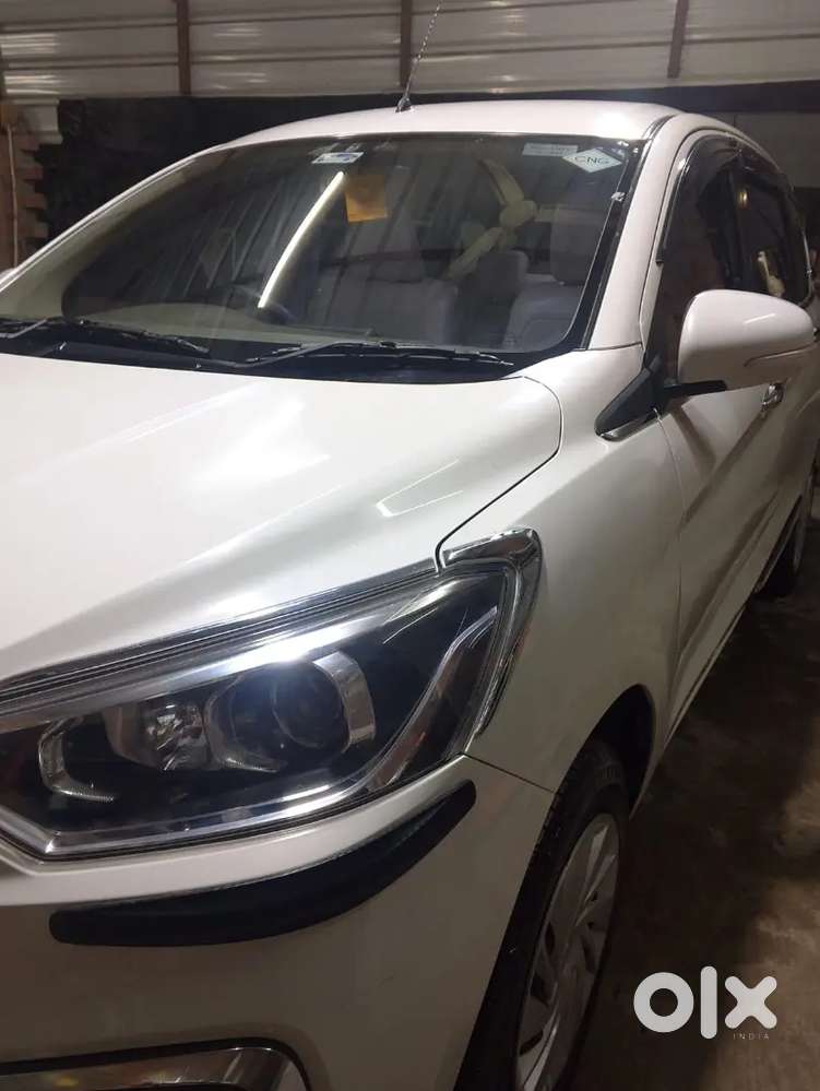 Maruti Suzuki Ertiga Vxi 2025