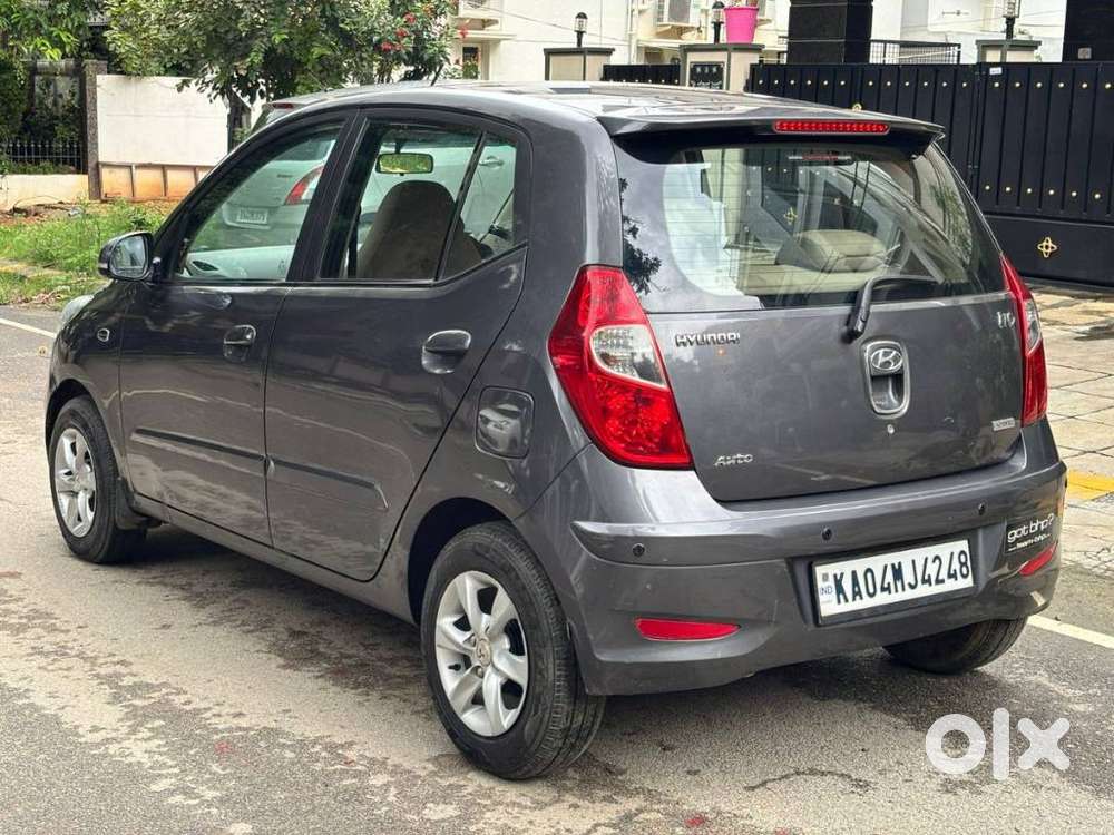 Hyundai I10 Sportz At, 2011, Petrol