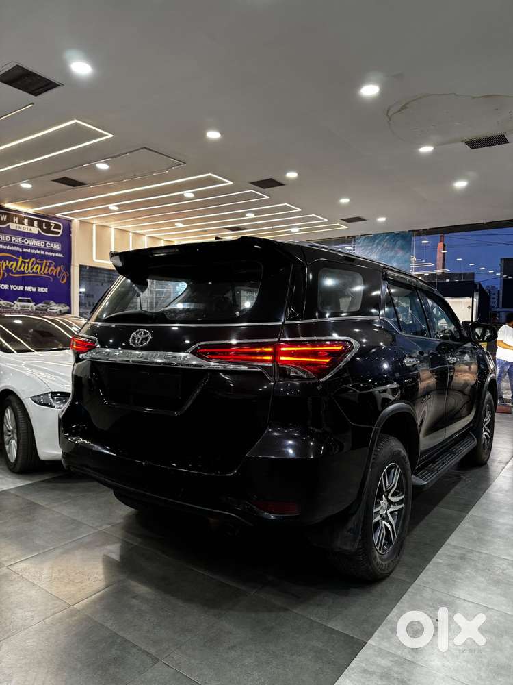 Toyota Fortuner 4x2 At 2.7 Petrol, 2017, Petrol