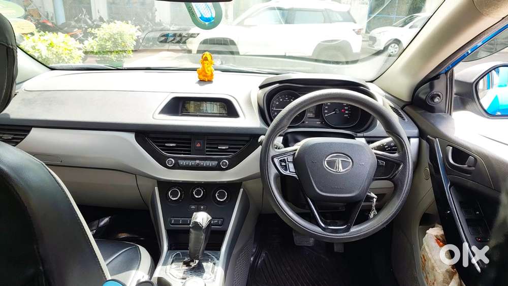 Tata Nexon 1.2 Revotron Xma Amt, 2019, Petrol