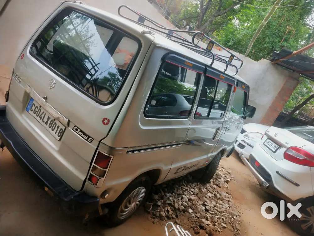 Maruti Suzuki Omni 2017 Petrol Well Maintained