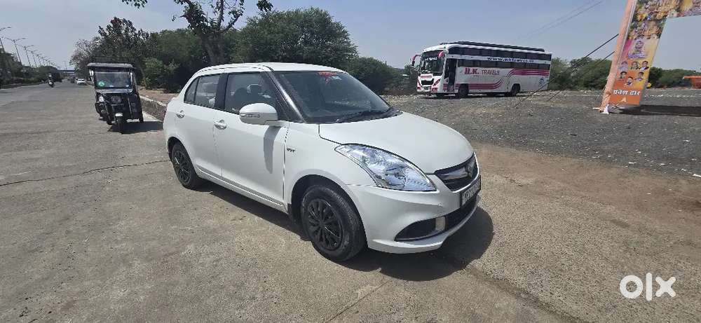 Maruti Suzuki Dzire 2017 Petrol 28800 Km Driven