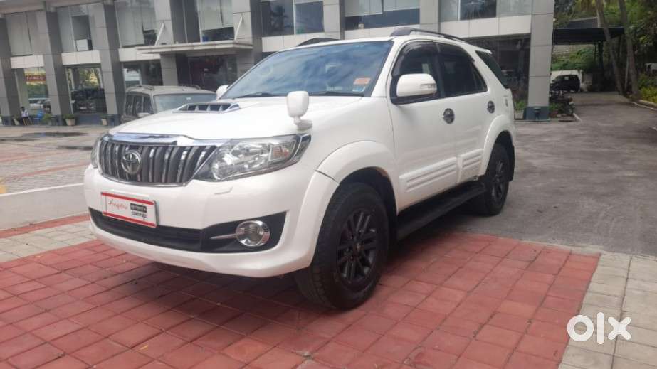 Toyota Fortuner 3.0 4x2 Automatic, 2016, Diesel