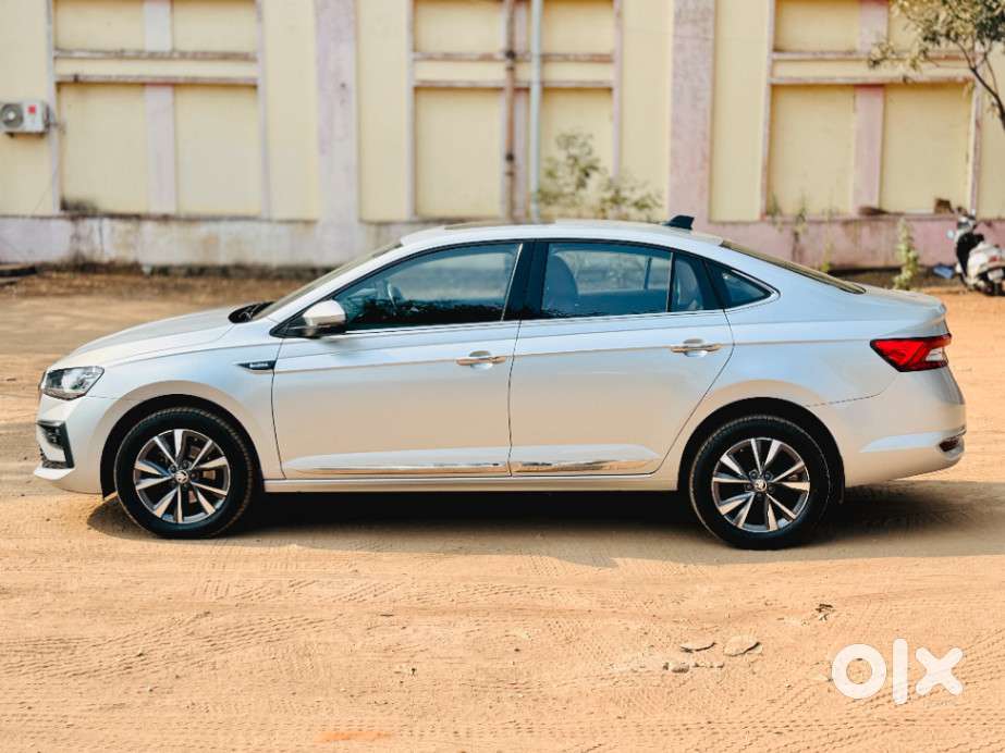 Skoda Slavia 1.0 Tsi Style, 2022, Petrol