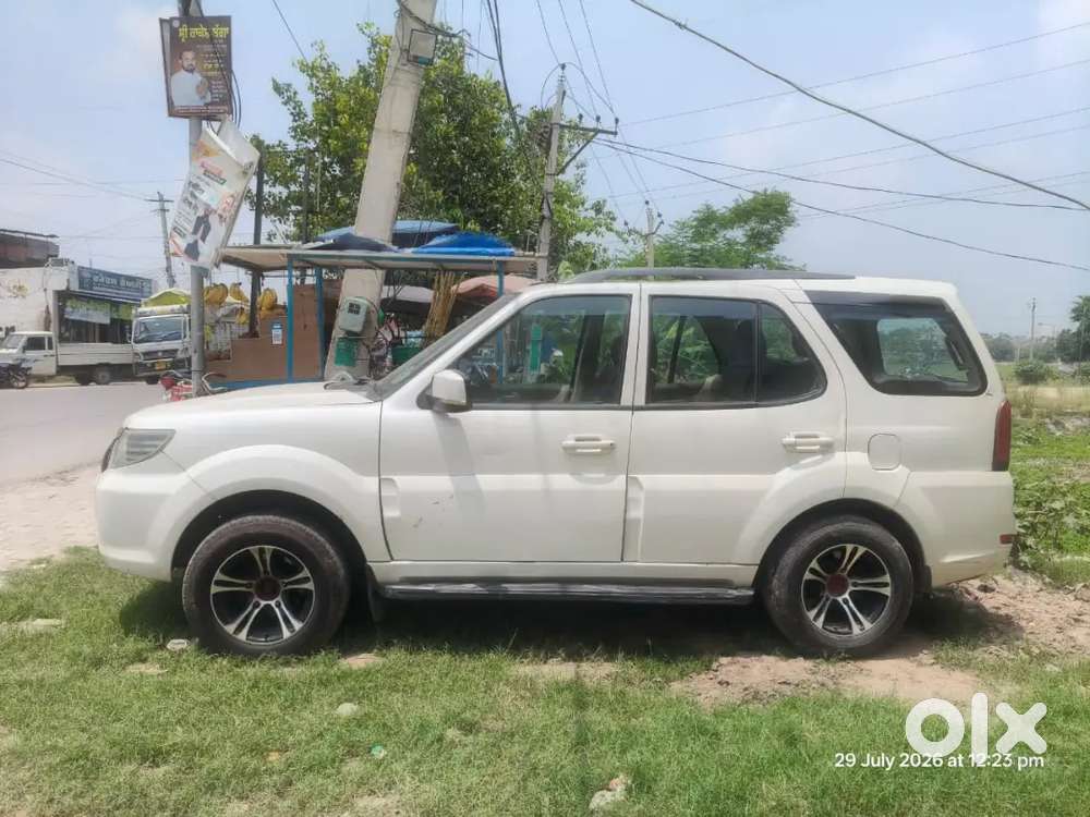 Tata Safari Storme 2013 Diesel Car