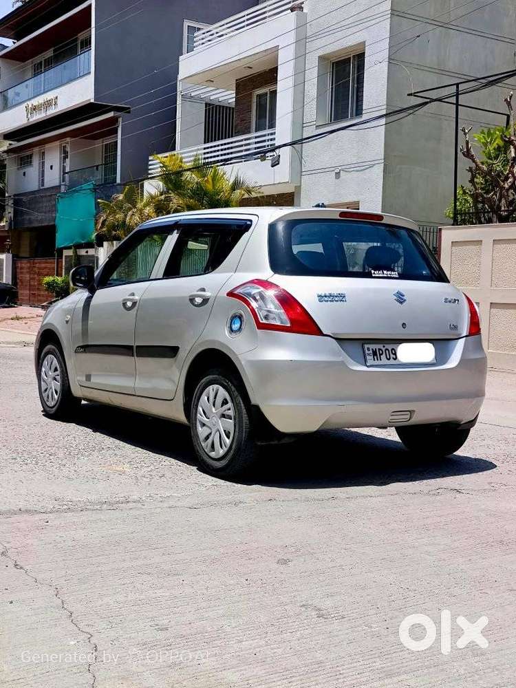 Maruti Suzuki Swift Lxi Option, 2015, Petrol