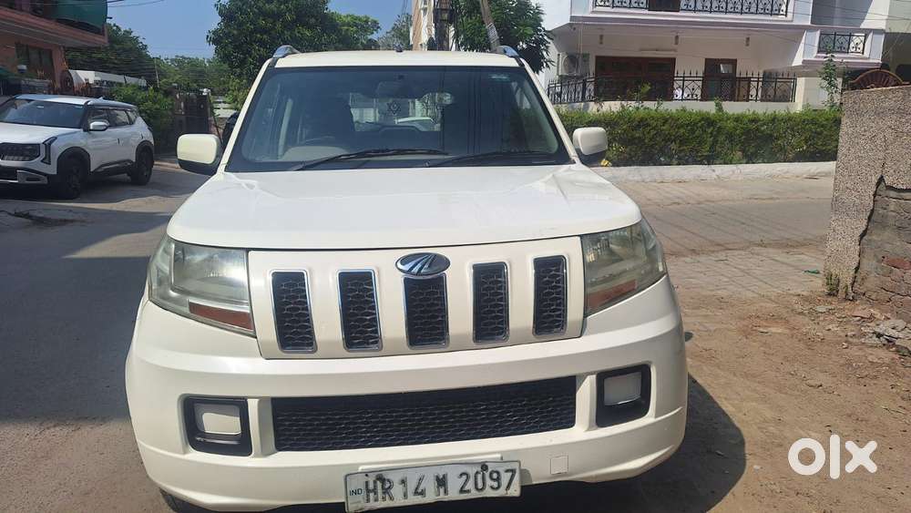 Mahindra Tuv 300 T6 Plus, 2016, Diesel