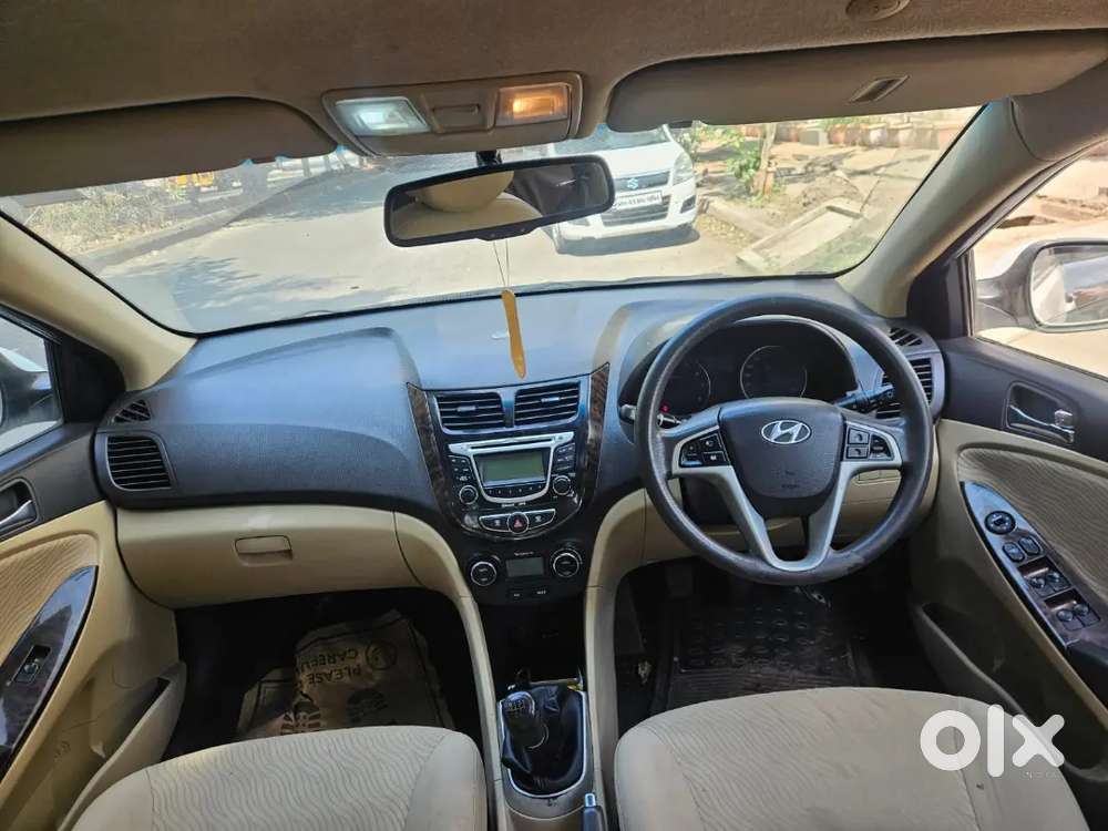 Hyundai Fluidic Verna 2012