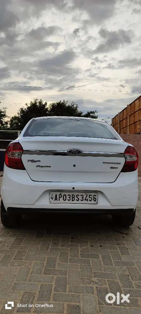 Ford Figo Aspire 2015 Diesel Manual Excellent Mileage