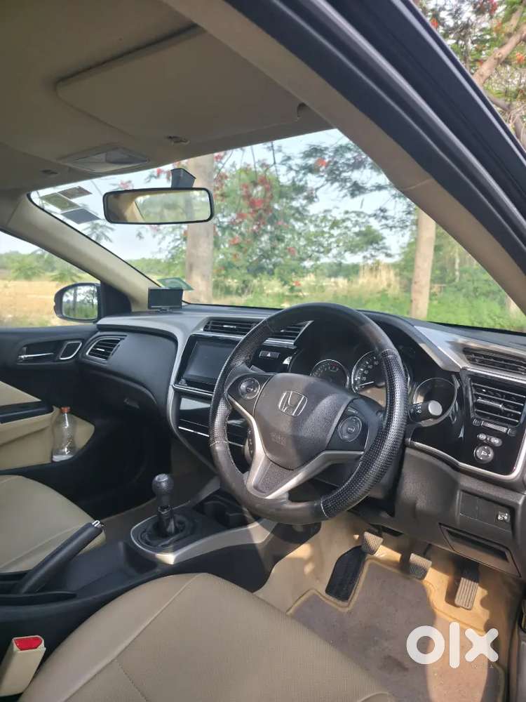 Honda City V Mt 2022
