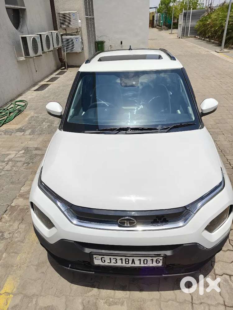 Tata Punch Dazzle Sunroof 2024 Model Car