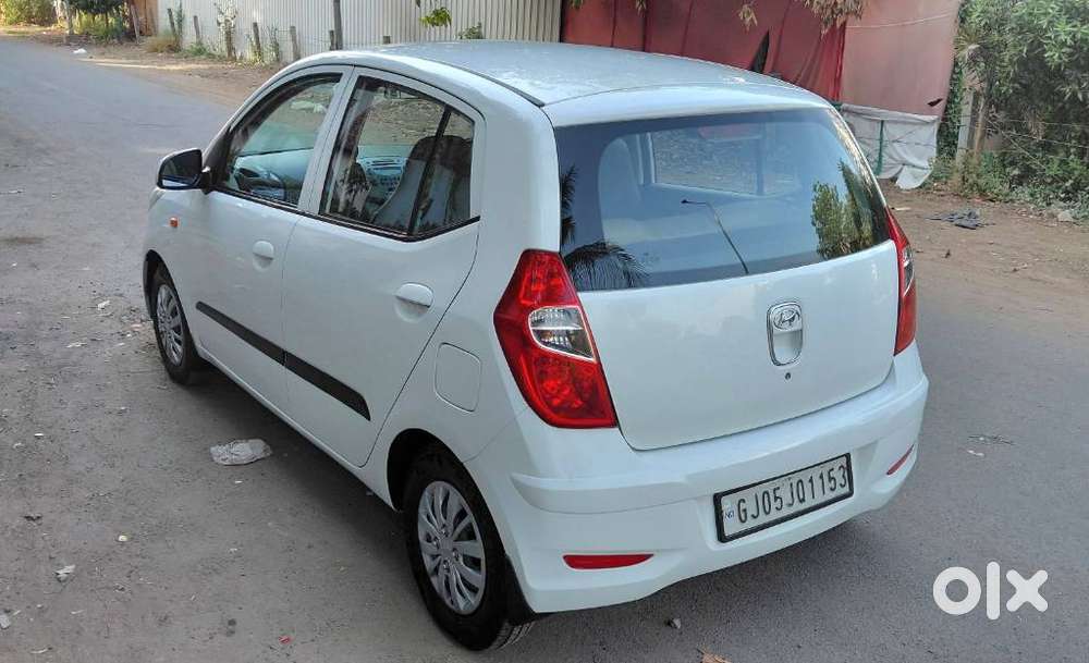 Hyundai I10 Sportz 1.1l, 2016, Cng & Hybrids