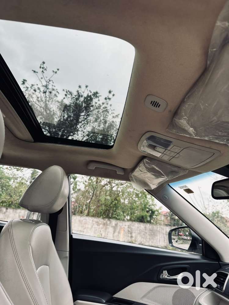 Mahindra Xuv 300 W8(o)