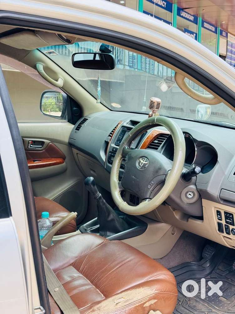 Toyota Fortuner 3.0 4x4 Manual, 2010, Diesel