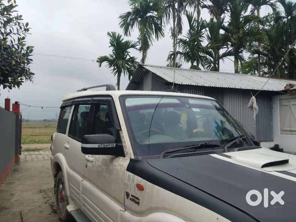 Mahindra Scorpio Classic 17
