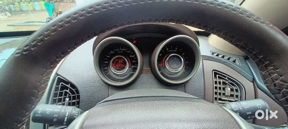 Mahindra Xuv500 Diesel 2012 Car