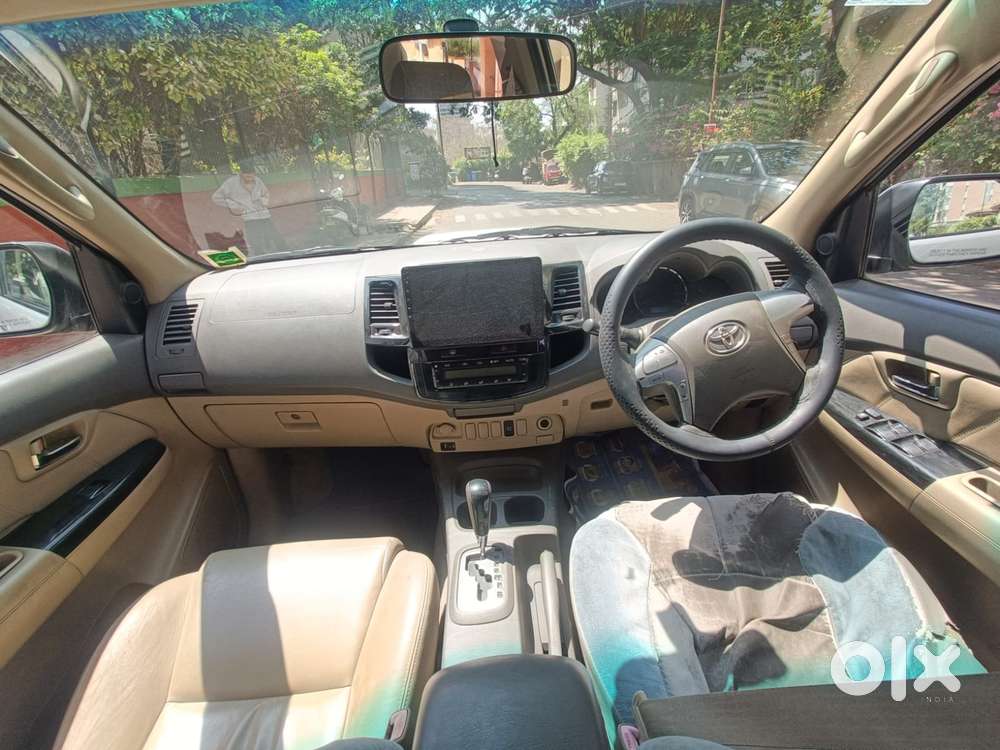 Toyota Fortuner 3.0 4x2 Automatic, 2012, Diesel