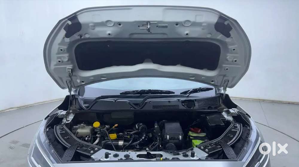 Nissan Magnite 2021 Petrol Well Maintained Top Model With 360 Camera.