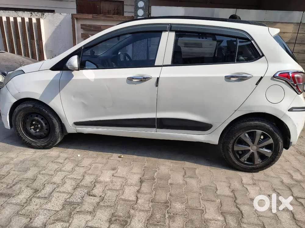 Hyundai Grand I10 2014 Diesel Well Maintained