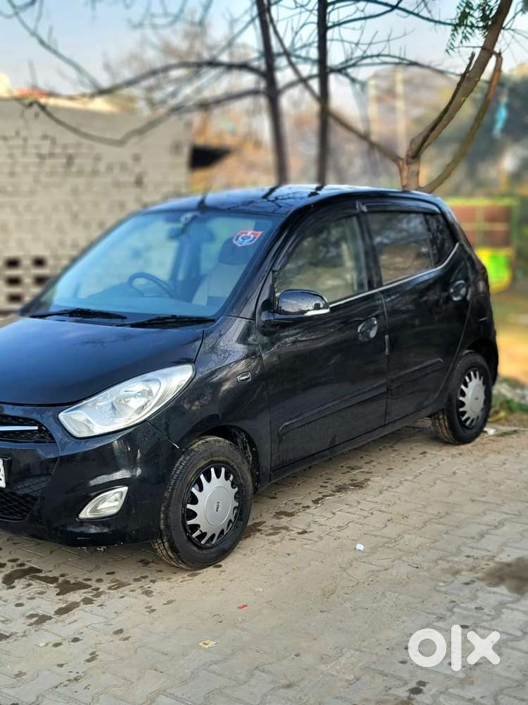 Hyundai Automatic Car 2013 I10 Sportz
