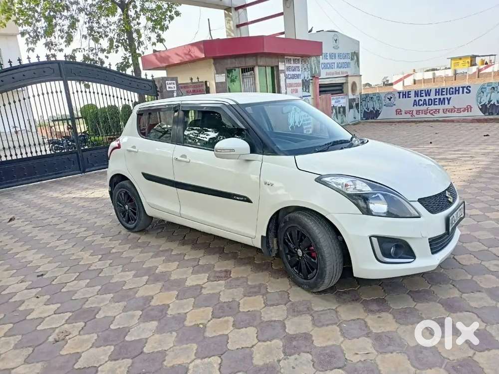 Maruti Suzuki Swift 2016 Petrol 76000 Km Driven