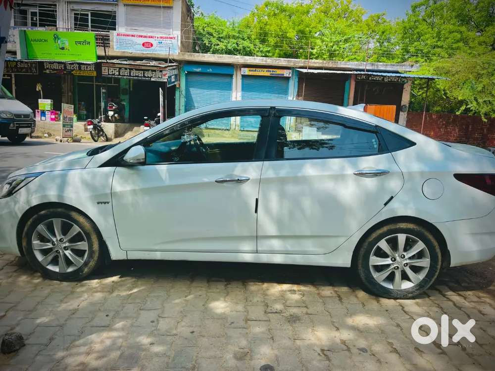 Hyundai Verna 1.6 Sx 2012