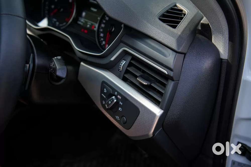 Audi A4 2.0 Premium 40 Tfsi, 2024, Petrol