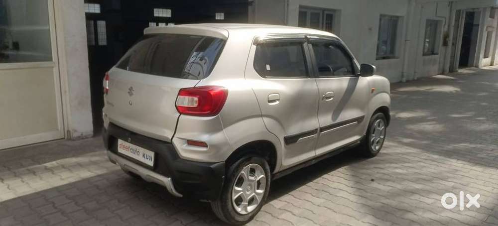 Maruti Suzuki S-presso Vxi At, 2022, Petrol