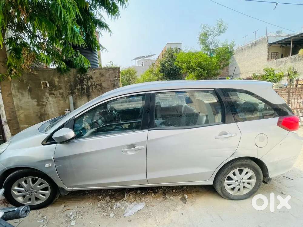 Honda Mobilio 2014 Diesel Well Maintained