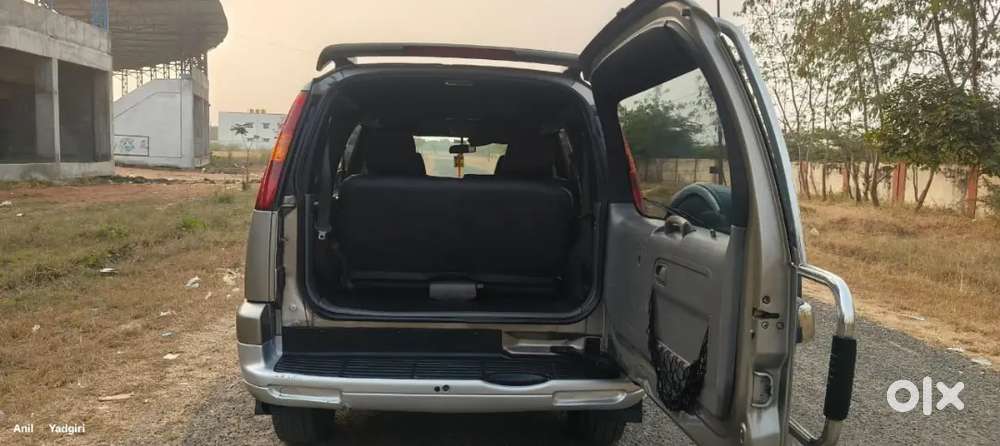 Ford Endeavour 2004