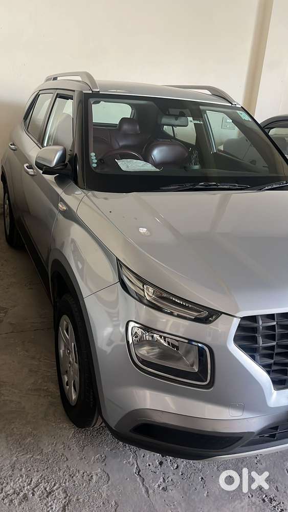 Hyundai Venue E, 2019, Petrol