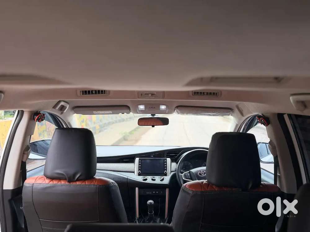 Toyota Innova Crysta 2023