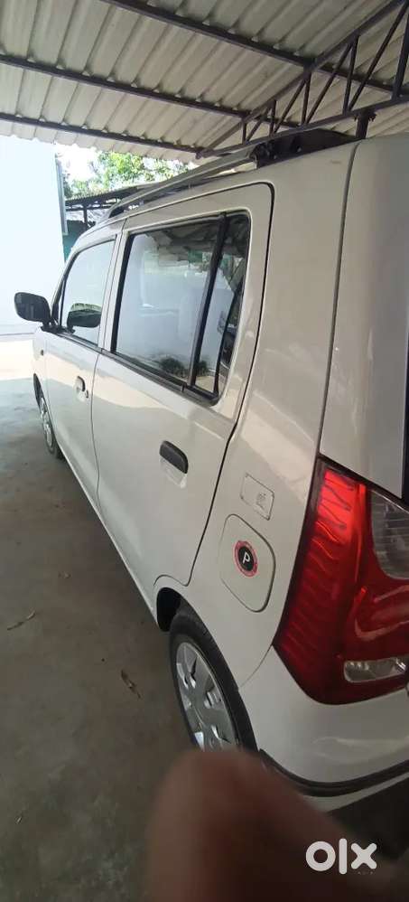 Maruti Suzuki Wagon R 2015 Cng & Petrol With Good Millage.
