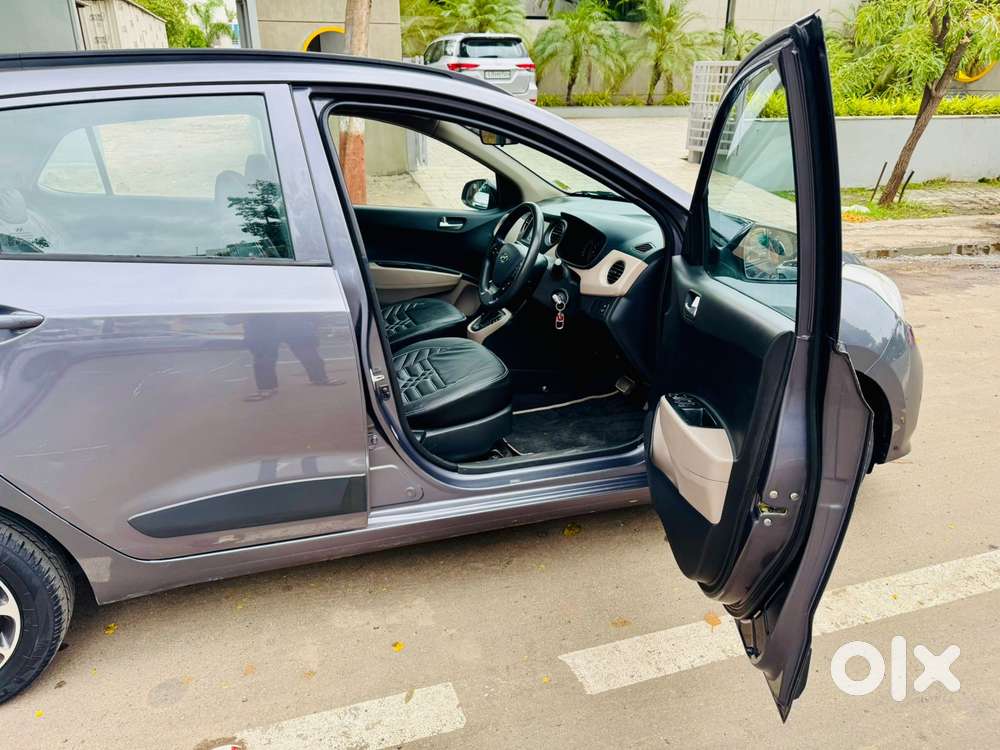 Hyundai Grand I10 Sportz (o) 1.2 At Vtvt, 2019, Petrol