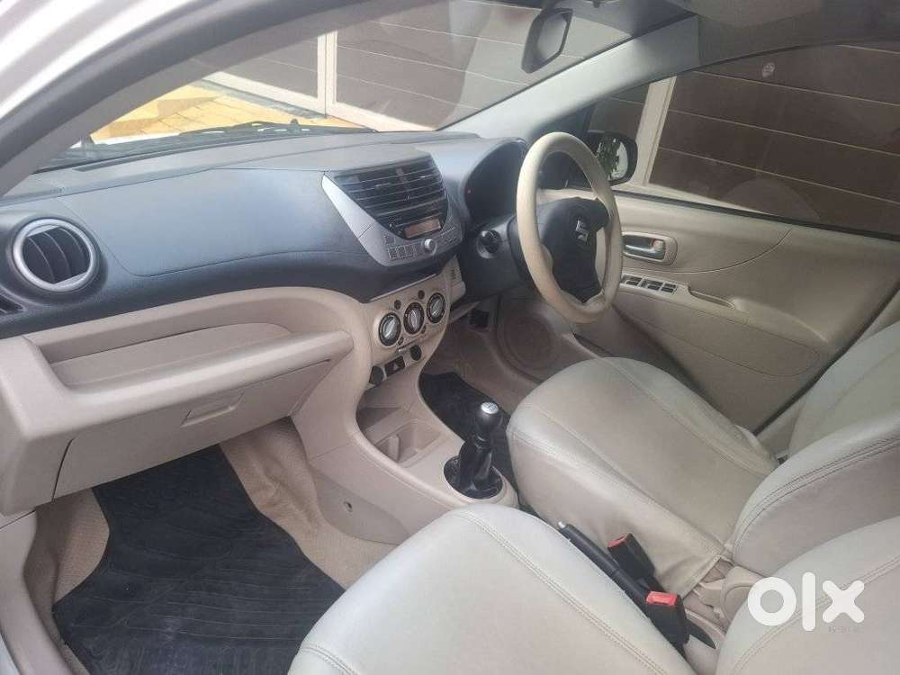 Maruti Suzuki Swift Dzire Zdi Bsiv, 2015, Diesel