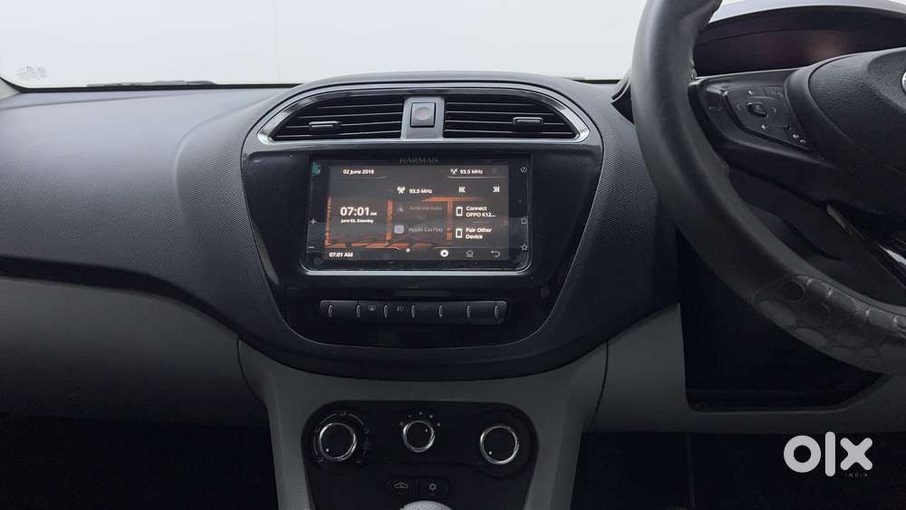 Tata Tiago Xza, 2021, Petrol