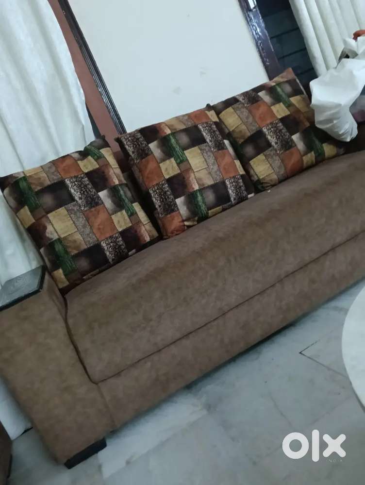 7 seater sofa good condition