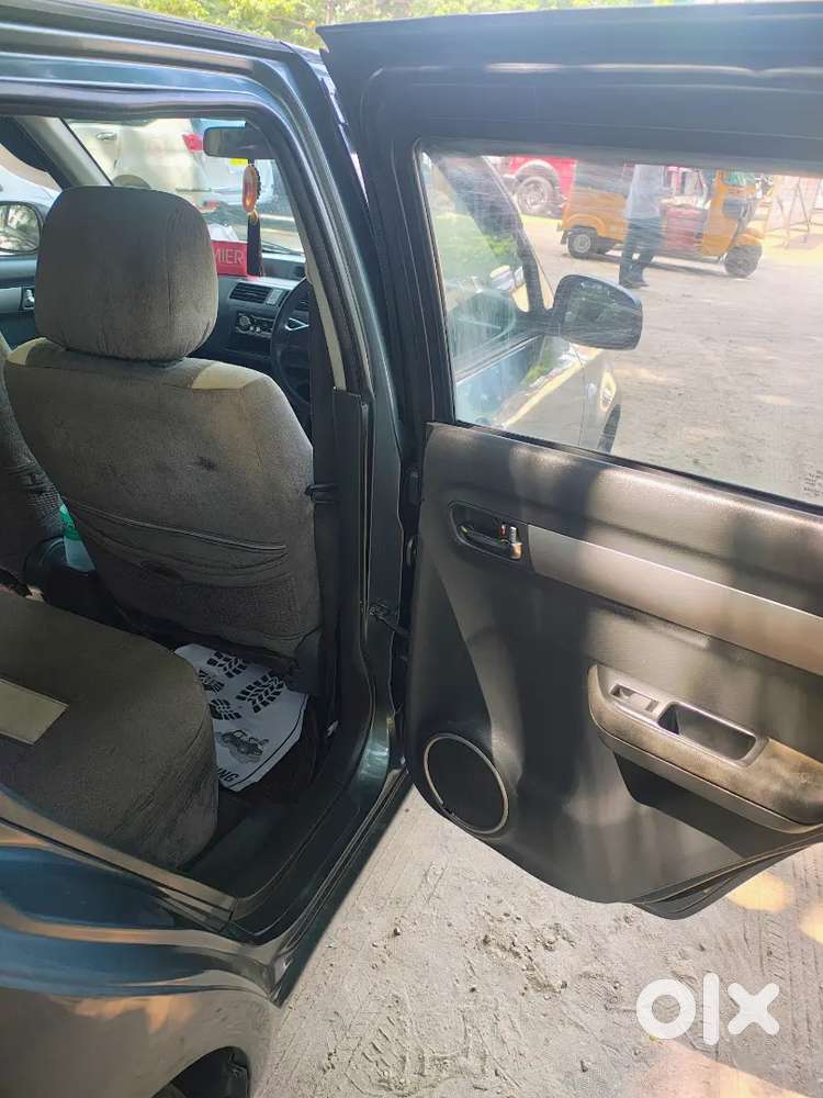 Maruti Suzuki Swift 2006 Manual Petrol