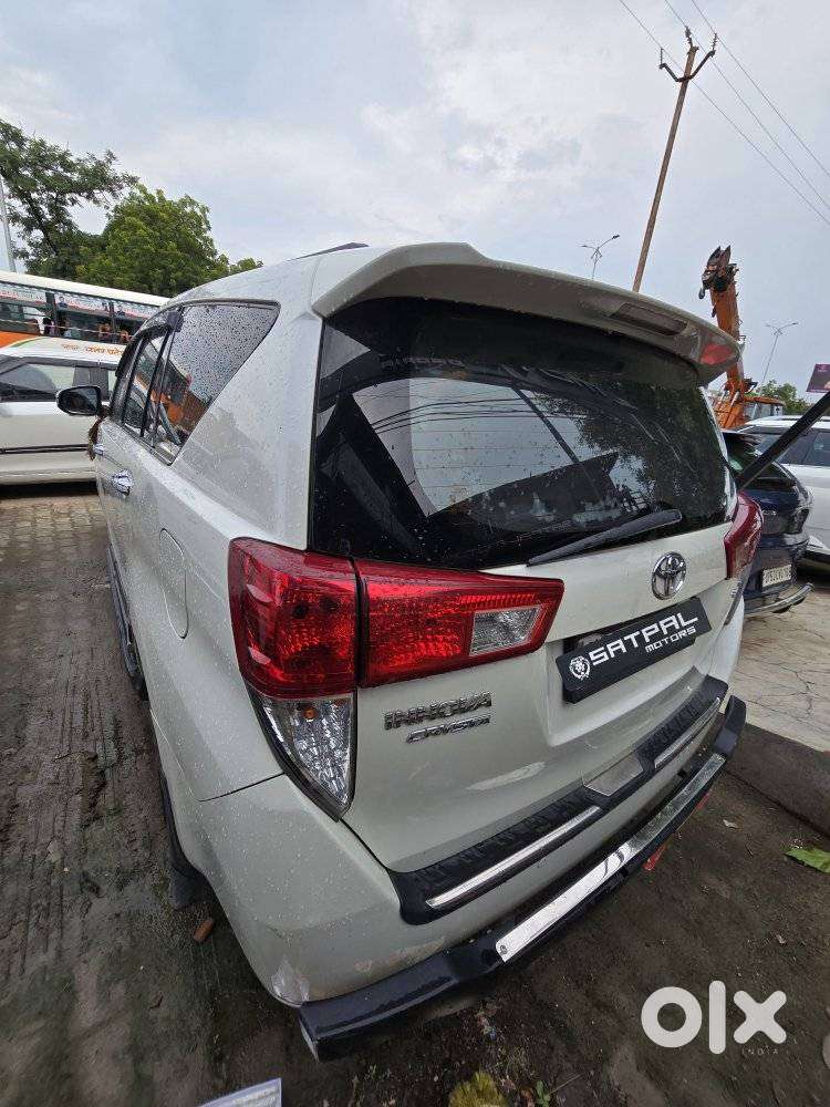 Toyota Innova Crysta 2.4 V, 2019, Diesel