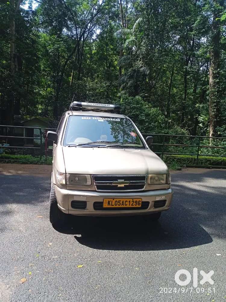 Chevrolet Tavera 2011 Diesel Well Maintained