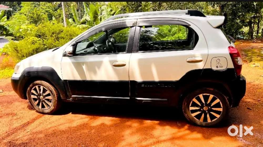 Toyota Etios Cross 2015 Diesel Good Condition