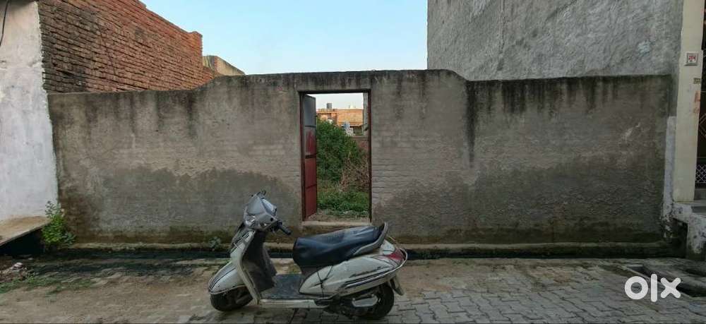 1800 sq ft plot for sale