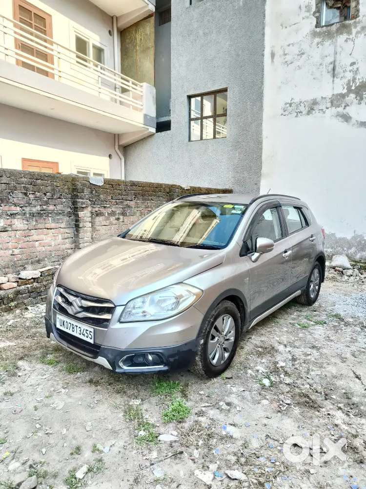 Maruti Suzuki S-cross 2016 Diesel Well Maintained